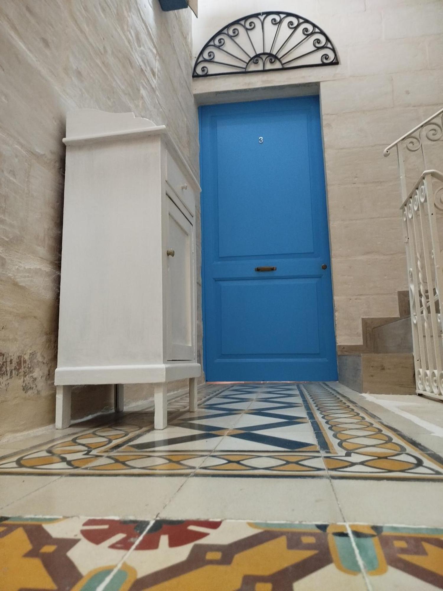 Limestone Sun Suites Sliema Esterno foto